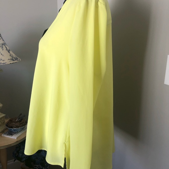 Victoria’s Secret blouse - Picture 3 of 8